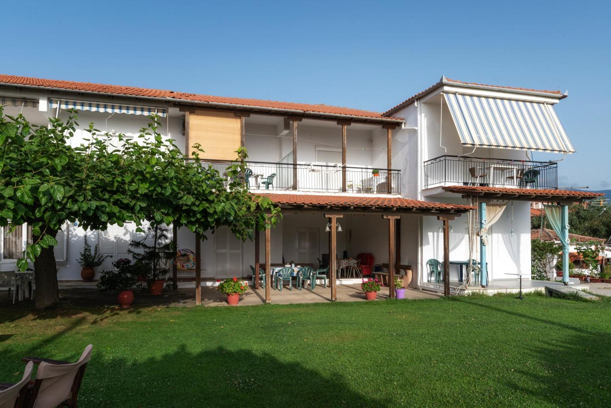 Marilena Apartments Anastasiou Velika  Exterior photo