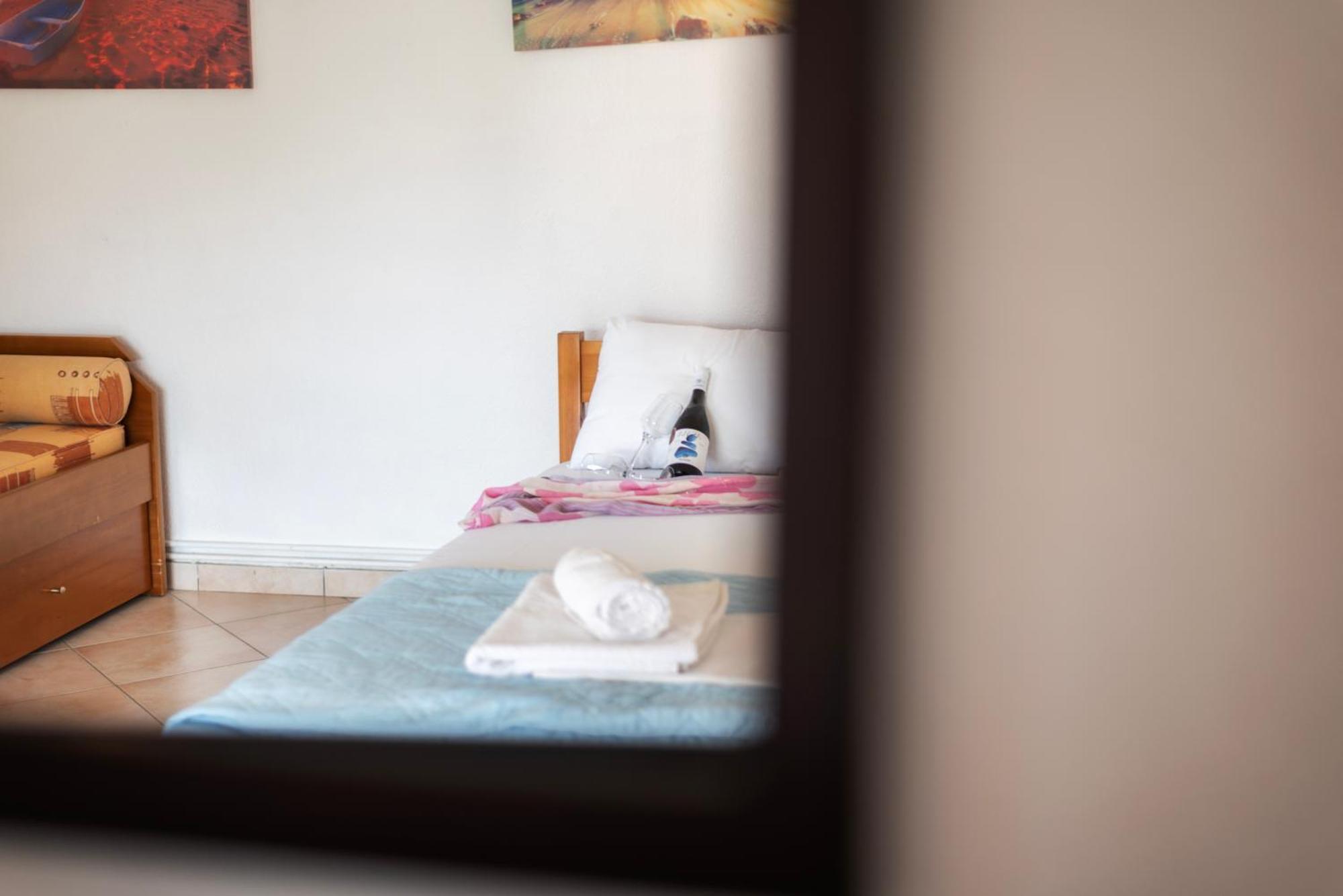 Marilena Apartments Anastasiou Velika  Exterior photo